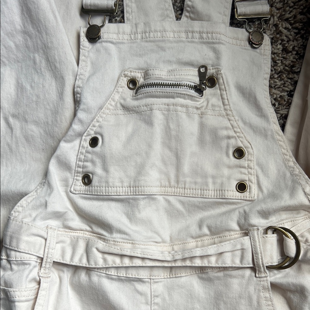 Buffbunny Overalls - Picture 3 of 3